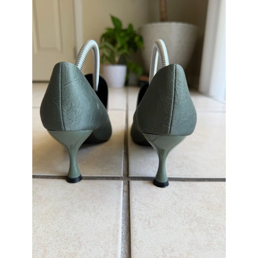 Kalu Green Textured Fabric Pointed Toe Kitten Heels Gold Cap Women Size 10
